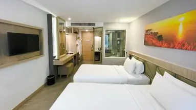 Clarian Beach Patong