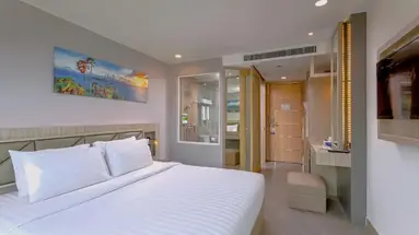 Clarian Beach Patong
