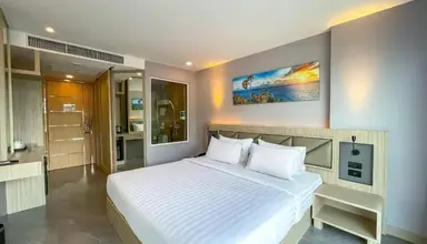 Clarian Beach Patong