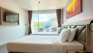 Clarian Beach Patong
