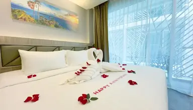 Clarian Beach Patong