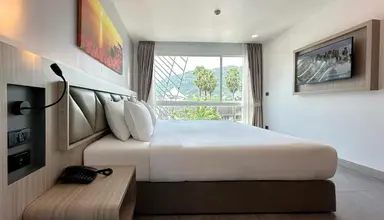 Clarian Beach Patong