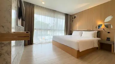 Clarian Beach Patong