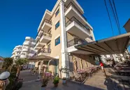 Class Hotel (Ksamil)