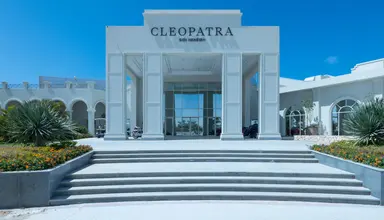 Cleopatra Sidi Heneish