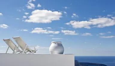Cliff Side Suites
