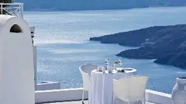 Cliff Side Suites