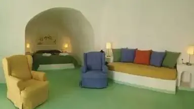 Cliff Side Suites