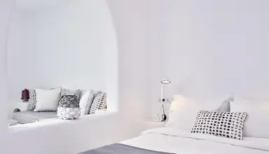 Cliff Side Suites