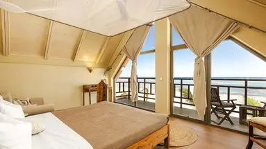 Clove Island Essence & Spa