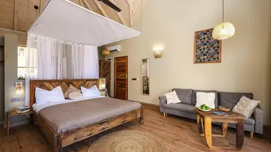Clove Island Essence & Spa