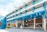 Clover Patong