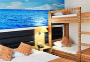 Club Aqua Plaza
