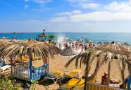 Club Aqua Plaza
