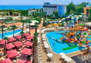 Club Aqua Plaza