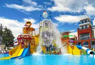 Club Aqua Plaza