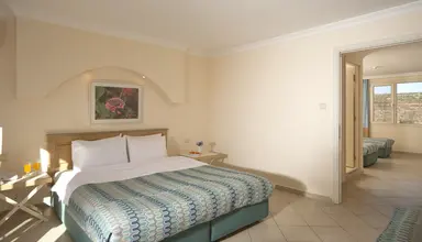 Club Atlantis Resort
