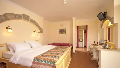 Club Atlantis Resort