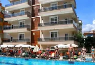 Club Bayar Beach