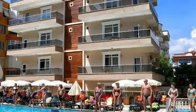 Club Bayar Beach