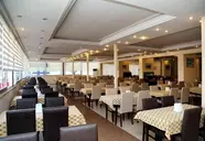 Club Bayar Beach