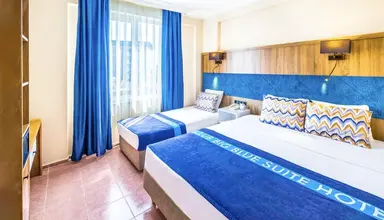 Club Big Blue Suite