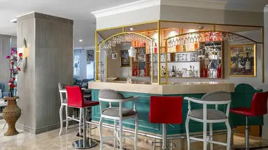 Club Big Blue Suite