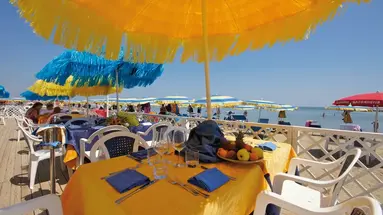 Club Bikini & Tropicana
