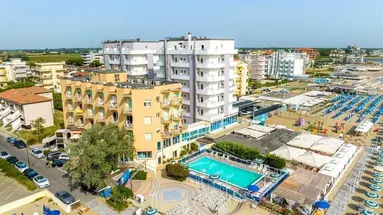 Club Bikini & Tropicana