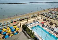Club Bikini & Tropicana