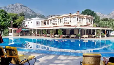 Club Boran Mare Beach
