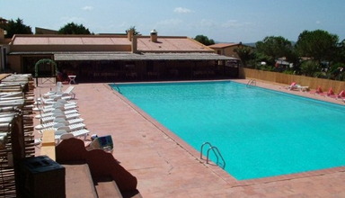 Club Cala Petralana