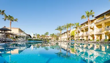 Club del Sol Resort & Spa