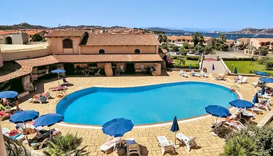 Club Esse Posada Beach Resort