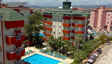 Club Family Garden
