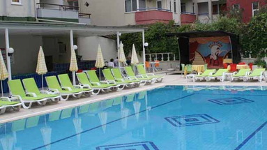 Club Family Garden