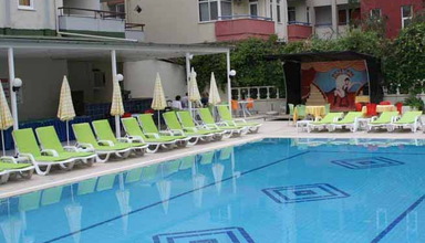 Club Family Garden