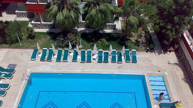 Club Family Garden