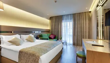 Club Grand Aqua
