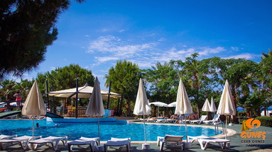 Club Gunes Garden