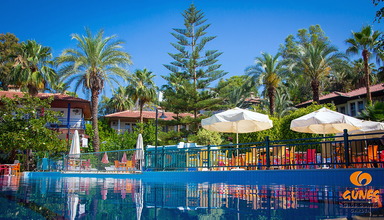 Club Gunes Garden