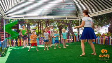 Club Gunes Garden