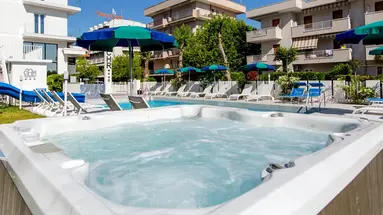 Club Hotel Residence