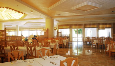 Club Illiade Going
