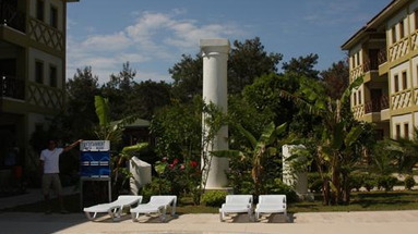 Club Lagonya Garden