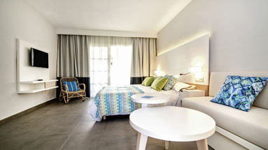 Club Magic Life Cala Pada