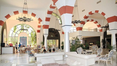 Club Maxima Bay