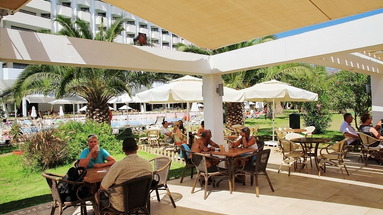 Club Maxima Bay
