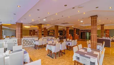 Club Monte Carlo