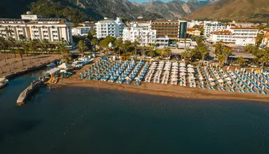 Club Munamar Beach Resort